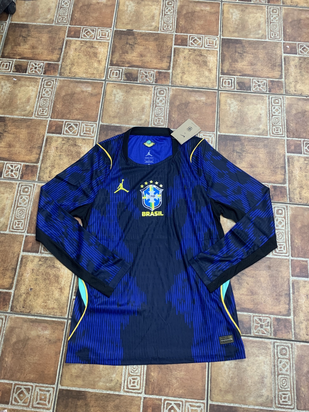 Jordan x Brazil 2026 World Cup Long Sleeve Player Jersey Size M